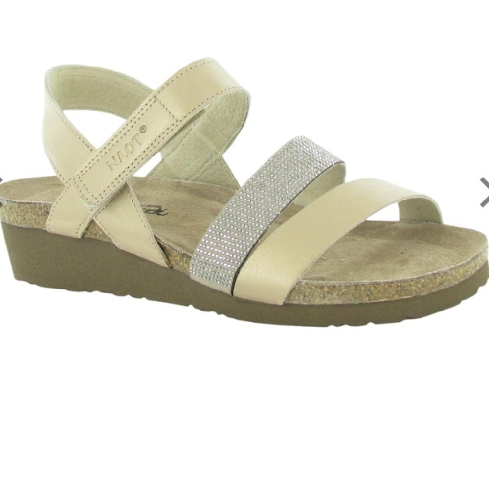 Elegant naot krista sandals beige and sparkly shoes size 38 naot footwear gold - Picture 1 of 8